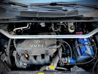 Occasion Toyota Yaris Sport 105 PK (77 kW) 2005 Zwart Hatchback