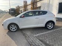 Occasion Alfa Romeo MiTo Distinctive 135 PK (99 kW) 2010 Wit (metallic) Hatchback