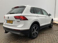 tweedehands VW Tiguan 2.0 TDI 4Motion Highline Aut7 Pano Trekhaak 4x4 Vi