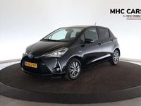 Occasion Toyota Yaris Hybrid 101 PK (74 kW) 2020 Zwart Hatchback