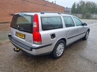 tweedehands Volvo V70 2.4 T Geartr. AUTO MET WERK. GOED DE TEKST LEZEN.