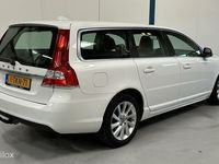 tweedehands Volvo V70 1.6 T4 Nordic+ NAVI / LEER / NL-AUTO