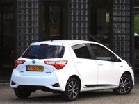 tweedehands Toyota Yaris Hybrid DYNAMIC/ CAMERA/ KEYLESS/ STOELVERWARMING