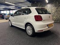 tweedehands VW Polo 1.2 TSI COMFORTLINE-NAVI-AIRCO-Cruise-ONDERHOUD BOEKJE-NAP