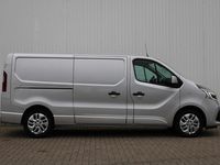 tweedehands Renault Trafic 2.0 dCi 145 T29 L2H1 Luxe