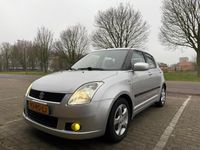Occasion Suzuki Swift Exclusive 102 PK (75 kW) 2005 Grijs Hatchback