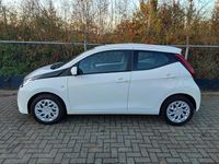 Occasion Toyota Aygo X-play 72 PK (52 kW) 2021 Wit Hatchback