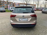 tweedehands VW Tiguan 1.4 TSI ACT Comfortline Business | Navi | Cruise |