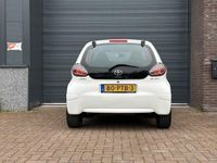 tweedehands Toyota Aygo 1.0-12V Cool AIRCO | LM VELGEN | APK 2025!