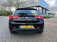 tweedehands Alfa Romeo Giulietta 1.4 T Business Executive Automaat