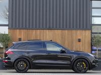 tweedehands Porsche Cayenne Turbo 4.8 V8 519PK Carbon / Ceramic / LED