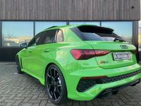 tweedehands Audi RS3 Sportback 2.5 TFSI quattro Keramisch Panorama Keyless in de speciale RS Kleur Kyalamigroen