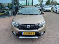 tweedehands Dacia Sandero Stepway 0.9 TCe , Airco(automatisch), Multimediasysteem, BT bellen, Navigatie, Cruise control, Parkeersensoren, Elektrische ramen en spiegels , Winter set op velgen, Inclusief BOVAG garantie.