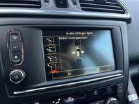 tweedehands Renault Kadjar 1.2 TCe Limited Automaat Navi+Camera Trekhk Half L