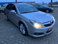 tweedehands Opel Vectra GTS 2.2-16V Executive ECC/CRUIS/NAV/PDC V+A