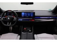 Occasion BMW M5 Comfort Edition 585 PK (430 kW) 2025 M carbonschwarz metallic (donker zwart metallic) Stationwagen