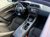 Occasion Jaguar XE Portfolio 163 PK (119 kW) 2016 Zwart Sedan