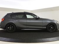 tweedehands BMW 118 1-SERIE i Executive M Sport Automaat / Schuif-kanteldak / Sportstoelen / Stoelverwarming / Achteruitrijcamera / Cruise Control / Harman Kardon / Navigatie Professional