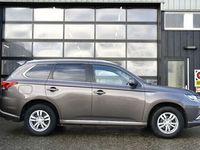 tweedehands Mitsubishi Outlander P-HEV 2.4 PHEV / Leer-Alcantara/ Camera/ CarPlay/ Trekha