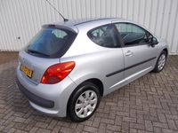 Occasion Peugeot 207 97 PK (71 kW) 2008 Zilver Hatchback