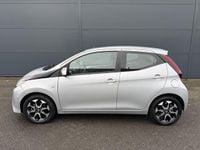 Occasion Toyota Aygo X-play 74 PK (54 kW) 2019 Zilver Hatchback