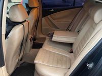 tweedehands VW Passat 2.0 FSI Highline Bns