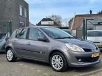 tweedehands Renault Clio 1.2-16V Collection