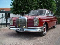 tweedehands Mercedes B220 "Heckflosse" **ORIGINEEL HOLLANDSE AUTO**TOPSTAAT**