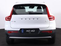 tweedehands Volvo XC40 T4 Recharge Inscription Expression - IntelliSafe Assist & Surround - Adaptieve LED koplampen - Parkeercamera achter - Verwarmde voorstoelen, stuur & achterbank - Parkeersensoren voor & achter - Drive-Mode Settings - Standkachel - 18' LMV