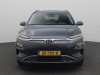 tweedehands Hyundai Kona EV Fashion 64 kWh | Navigatie | Climate Control |
