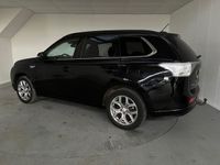 tweedehands Mitsubishi Outlander 2.0 PHEV Intense + Airco, Trekhaak, LMV