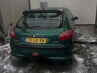 Occasion Peugeot 206 Premium 75 PK (55 kW) 2003 Groen Hatchback