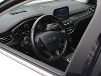 tweedehands Ford Focus 1.5 150 pk Vignale | Automaat | Head-up display | Trekhaak | BLIS | Camera