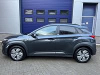 tweedehands Hyundai Kona EV 64 kWh Comfort l ¤ 20.999 na Sub l 3-fase l