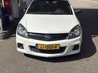 Occasion Opel Astra Sport 116 PK (85 kW) 2009 Wit Coupé