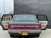 tweedehands Lincoln Town Car 4.6 Signature V8 215PK+ Limo Bomvol 1e EIG