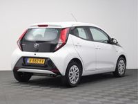 tweedehands Toyota Aygo 1.0 VVT-i x-play | Apple Carplay & Android Auto |