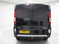 tweedehands Opel Vivaro 2.5 CDTI L2H1 | dealer onderhouden | airco | trekhaak | cruise control | Kenwood radio met bluetooth | elektr. ramen + spiegels