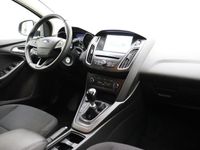 tweedehands Ford Focus Wagon 1.0 Titanium Edition 125 PK | Handgeschakeld | 1e eigenaar | Trekhaak | Navigatie | Climate Control | Parkeersensor | Start/stop | Cruise Control | Licht metalen velgen