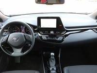 tweedehands Toyota C-HR 1.8 122PK Hybrid Style Automaat | Premium Pack | LED verlichting