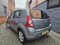 tweedehands Dacia Sandero 1.6 Lauréate Nap |Airco |Boekjes |Trekhaak |Apk