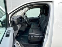 tweedehands Peugeot e-Expert Standard Asphalt 75 kWh | Carplay | Cruise Control | Houten laadvloer| Navigatie |