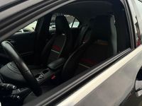 Occasion Mercedes A180 Edition 122 PK (89 kW) 2013 Zwart Hatchback