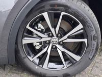 Nieuw Toyota C-HR 223 PK (164 kW) 2025 Grijs SUV
