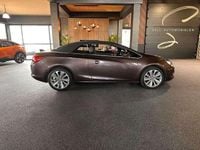 Occasion Opel Cascada Innovation 140 PK (102 kW) 2016 Bruin Cabriolet