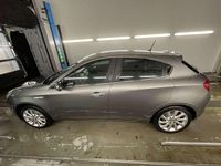 Occasion Alfa Romeo Giulietta Distinctive 170 PK (125 kW) 2012 Grijs Hatchback