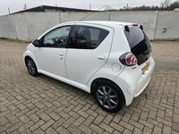 Occasion Toyota Aygo 68 PK (50 kW) 2011 Wit Hatchback