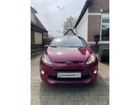 tweedehands Ford Fiesta 1.4 Titanium, 97pk, Sport, Climate, Bluetooth!