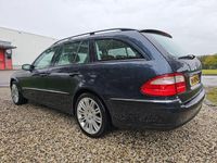 tweedehands Mercedes 240 E-KLASSE CombiAvantgarde YOUNGTIMER/aut/LEER/dak