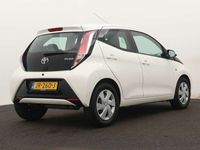 tweedehands Toyota Aygo 1.0 VVT-i x-play